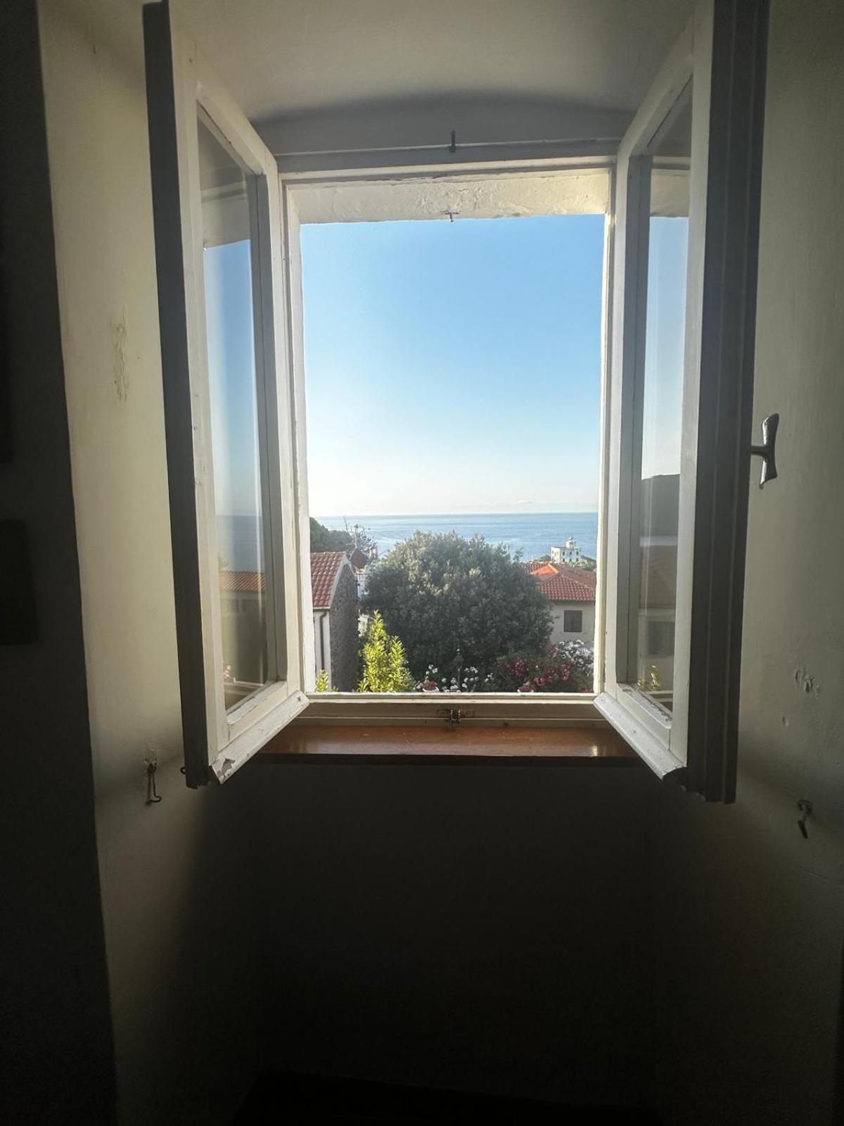 Villa Maison Des Amis à Île de Île de Capraia Extérieur photo